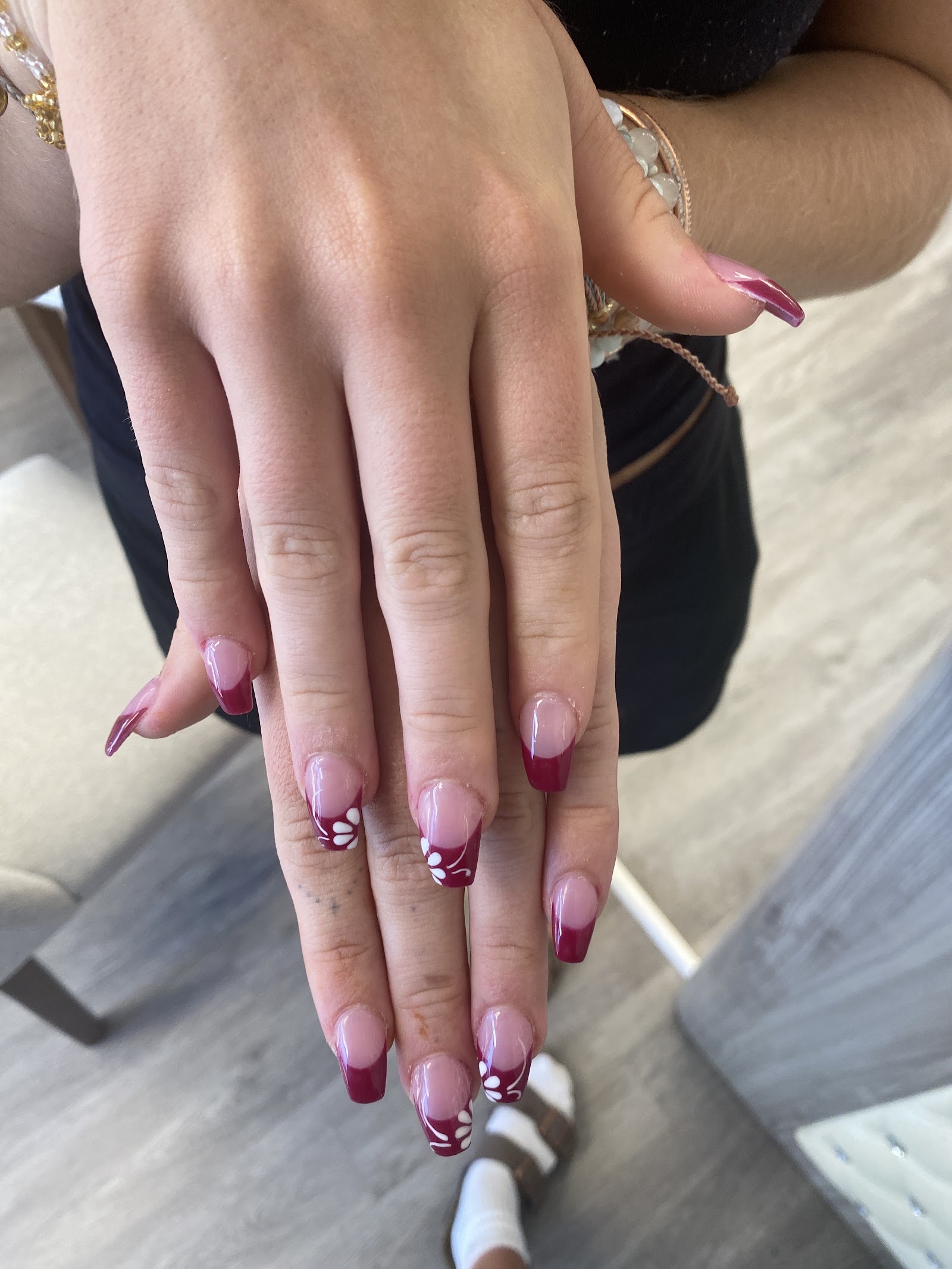 YS Nails & Lash logo